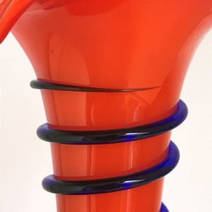 Johann Loetz Witwe - Tango vaas oranje met diepblauwe slang kopen? Bied vanaf 30!