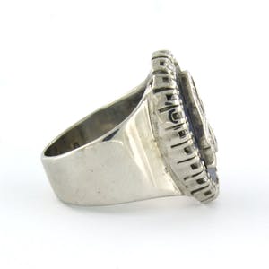 18k gouden ring bezet met lapis lazuli en 8 kant geslepen diamant tot. 0.15ct kopen? Bied vanaf 500!