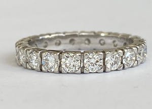 14 karaats witgouden alliance ring met diamanten ca. 2,00 crt kopen? Bied vanaf 1700!