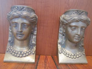 Brons (Onbekend) - Bronzen Kariatiden. kopen? Bied vanaf 60!