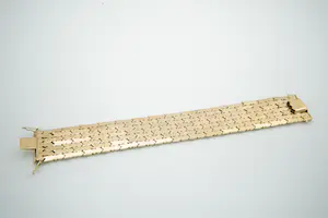 85 - Brede Retro 18 karaat rosé gouden armband met bloemmotief kopen? Bied vanaf 3350!