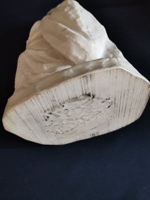 Lorenzo Dal Torrione - Religieus beeld van Moeder met Kind in albast kopen? Bied vanaf 125!