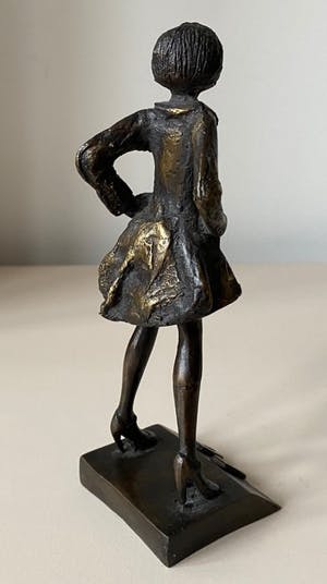 Corry Ammerlaan - Bronzen beeld dame op hoge hakken kopen? Bied vanaf 50!