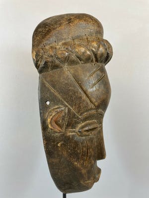 Dan - Old tribal used mask from the Dan people in Liberia. Height; 29 cm. kopen? Bied vanaf 35!