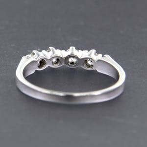 18K Goud - witgouden ring met briljant geslepen diamanten kopen? Bied vanaf 280!