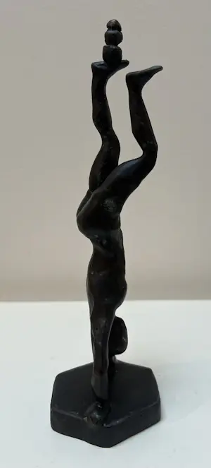 Nicolas Dings - Bronzen sculptuur | Balans kopen? Bied vanaf 175!