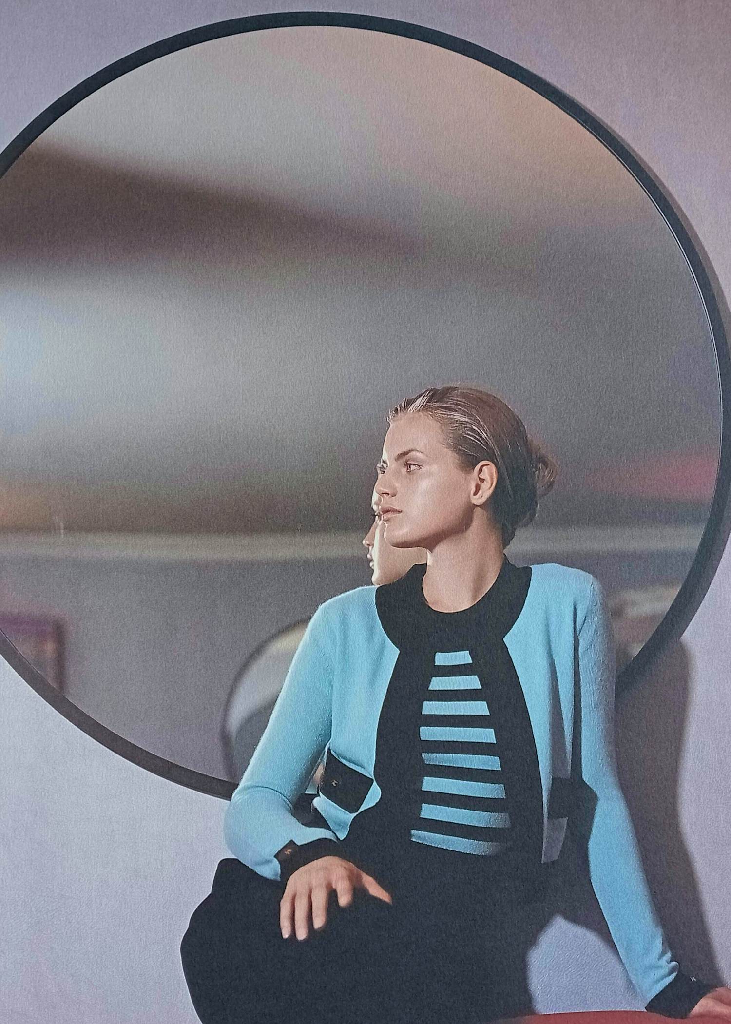 AcheterKarl Lagerfeld - Fotolitho Guinevere van Seenus Chanel 1996? Enchérissez de 85!