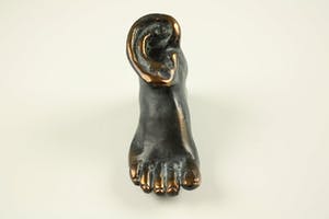 Les Deux Garçons - Bronzen beeld - 'Oorvoet' kopen? Bied vanaf 450!