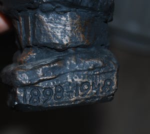 Ellen Meuwese - Wilhelmina -zeefdruk, oplage 100 - incl. beeldje Wilhelmina 1.2 kg kopen? Bied vanaf 30!