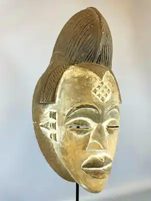 Punu - 220424 - African Punu-Lumbo mask - Gabon. verkocht voor € 45!