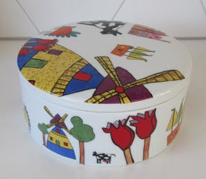 Niet of onleesbaar gesigneerd - Ria lemaitre , Aleida Pascer , Max vd Bruinhorst, - Schoonhoven Keramiek - Porse kopen? Bied vanaf 10!