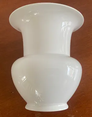 KPM - Witte porseleinen Fidibus vaas ontwerp Karl Friedrich Schinkel (1820) kopen? Bied vanaf 1!