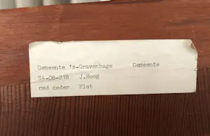 Jan Hoog - Houten architectonische sculptuur, Flat (Groot) kopen? Bied vanaf 500!