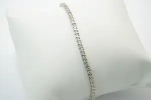 38- Chique 14 karaats wit-gouden dames tennis armband kopen? Bied vanaf 320!