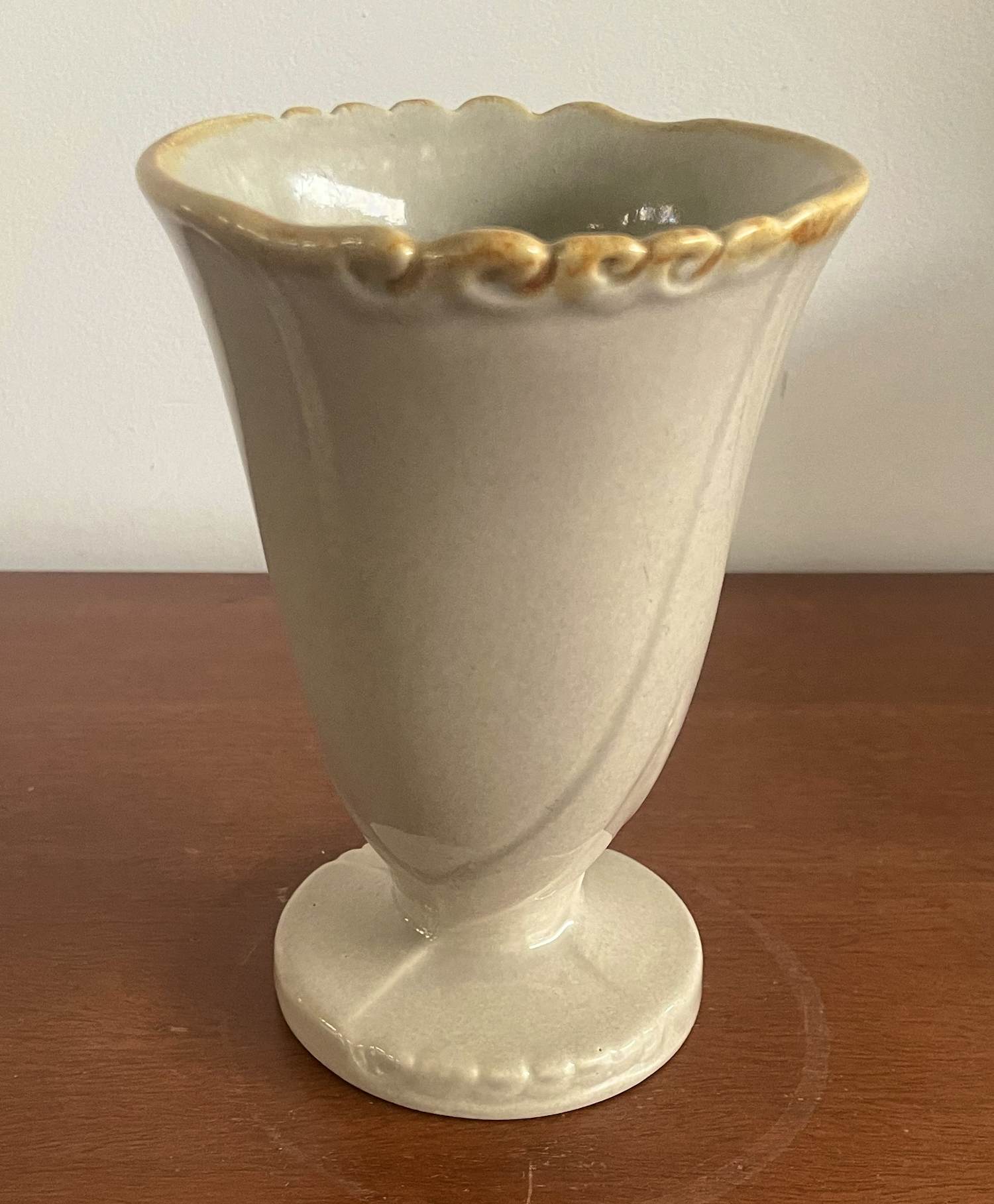 Keramiekfabriek Velsen - Art Deco vaas - KTP Velsen - 175 - Gemerkt - Kennemerland potterij verkocht voor € 40!