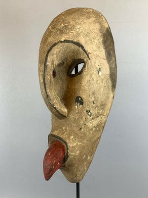 Yaka - 210231- Rare Tribal used African Yaka mask - Congo. kopen? Bied vanaf 35!