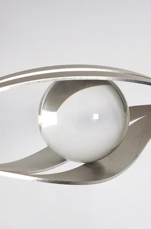 Ton Pors - Stalen sculptuur met glazen bol (Zwaar) kopen? Bied vanaf 1!