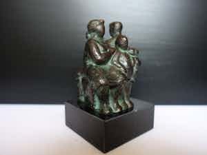 Karin Beek - "Familie" in brons verkocht voor € 50!