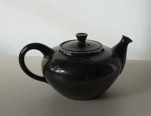 Niet of onleesbaar gesigneerd - Art deco Potterie Theeserviesje kopen? Bied vanaf 1!