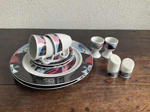 Wouter Stips - Twee persoons ontbijtservies kopen? Bied vanaf 28!