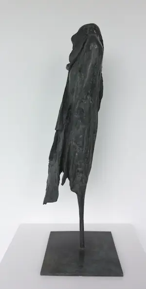 Kiny Copinga - Brons, Gesluierde vrouw (Groot) kopen? Bied vanaf 1250!