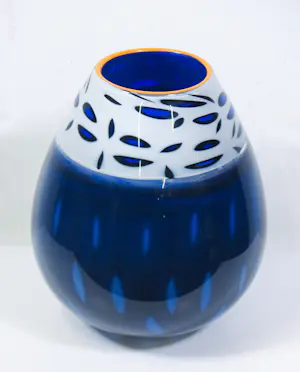 Peter Bremers - Zware glazen vaas / object, Lifu 1996 kopen? Bied vanaf 700!