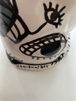 Marianne Bey - Black & White Beauty kopen? Bied vanaf 1!