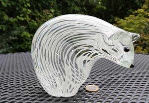Niet of onleesbaar gesigneerd - Handgemaakte glassculptuur van een ijsbeer kopen? Bied vanaf 1!