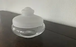 Royal Leerdam - KOEKDOOS EN BONBONNIÈRE VAN JACQUES BOON kopen? Bied vanaf 28!