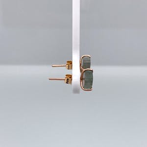 14kt gouden handgemaakte oorstekers met watermeloen toermalijn, 1,10 gr kopen? Bied vanaf 80!