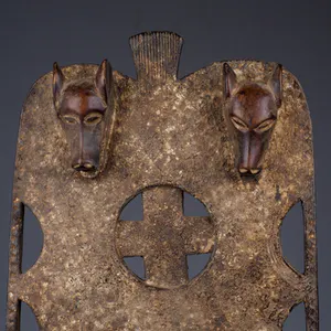 Niet of onleesbaar gesigneerd - Ijo plank masker Niger delta kopen? Bied vanaf 1!