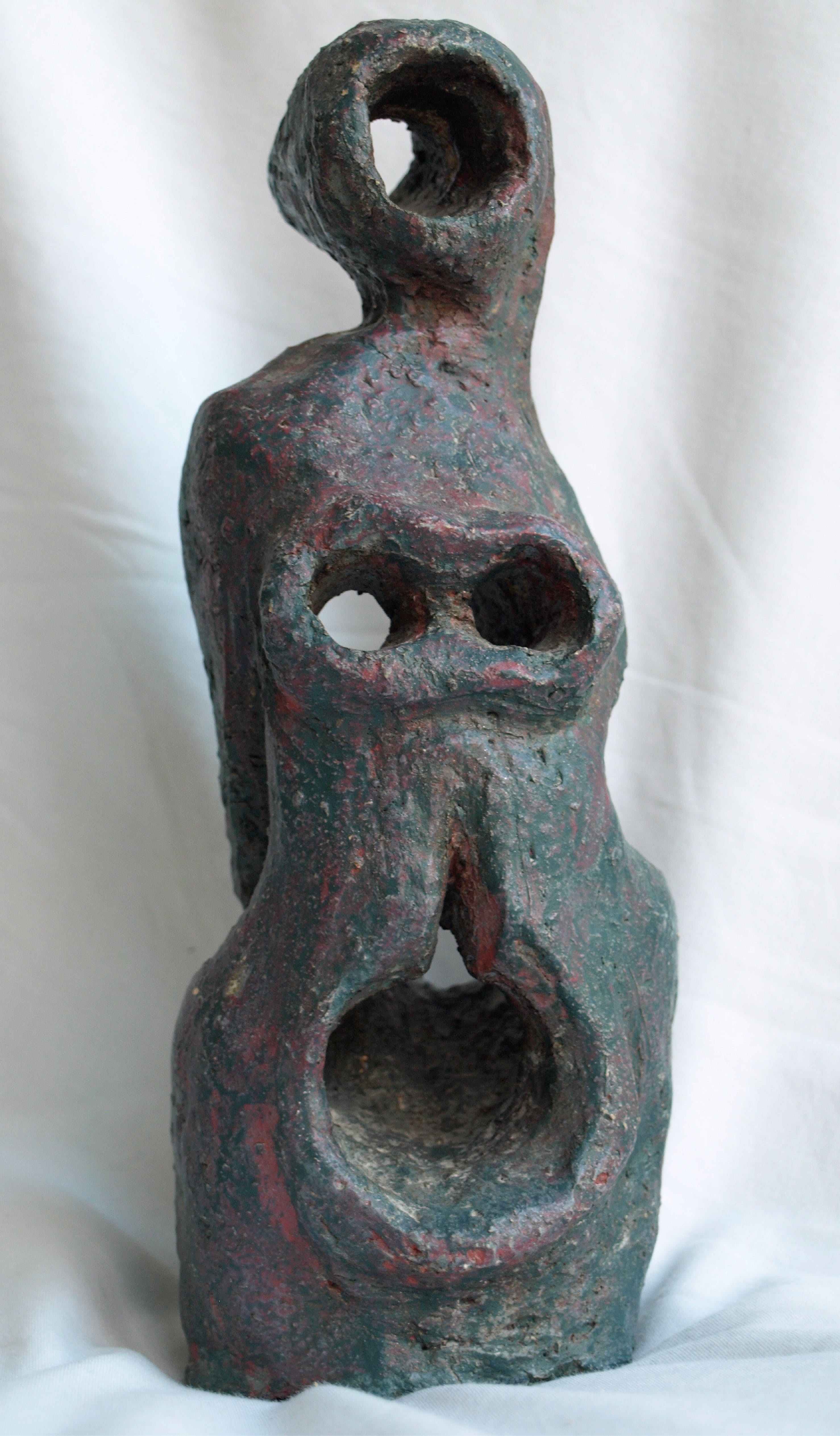 Klaas Pijlman - Sculpture , Madonna – Chamotte / Aardewerk – ca 1970 kopen? Bied vanaf 75!