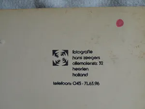 Hans Zeegers - Foto , Mijn mobiele telefoon – jaren ‘80 - 30 x 40 cm kopen? Bied vanaf 1!