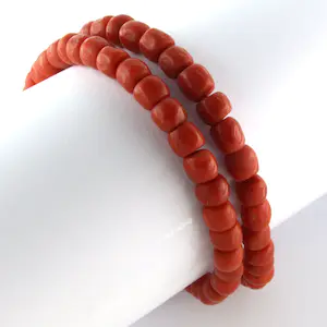 2 strengs bloedkoralen antieke armband met een 14k geel gouden antiek slot kopen? Bied vanaf 200!
