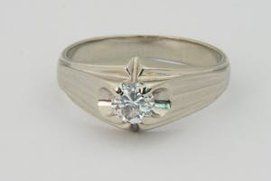 1490 - Exclusieve 14 Kt. Witgouden & Diamanten solitairring 0.50ct /H/vs1 kopen? Bied vanaf 480!