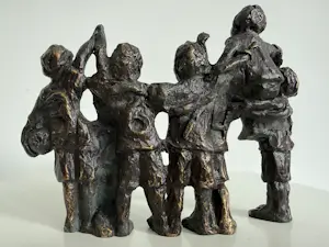 Astrid Veldhuyzen-Koppen - bronzen sculptuur | 'A winning team' kopen? Bied vanaf 20!