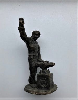 Brons (Onbekend) - Smid bij Aambeeld - Beeld kopen? Bied vanaf 1!