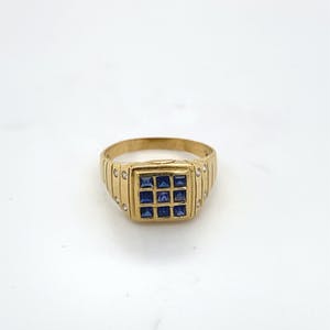 18kt gouden ring met saffier, maat 49/15,75, 2,75gr kopen? Bied vanaf 100!