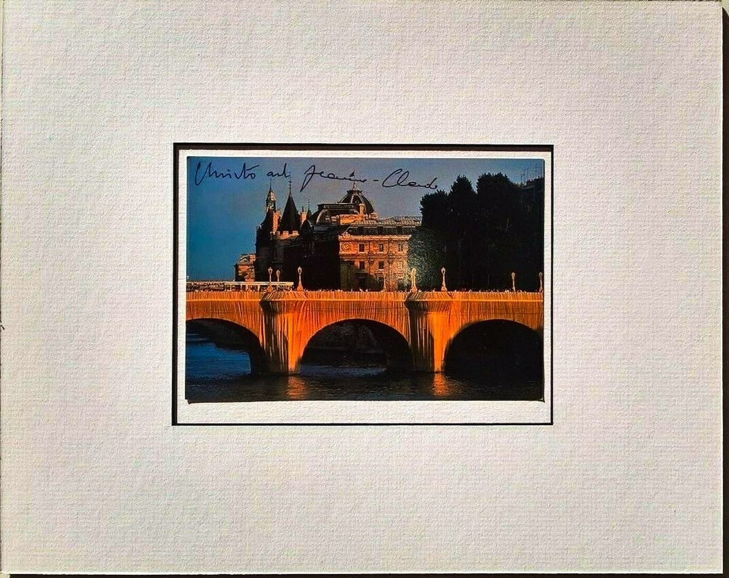 Christo - & Jeanne-Claude, Pont Neuf Wrapped - Paris 1985 verkocht voor € 109!