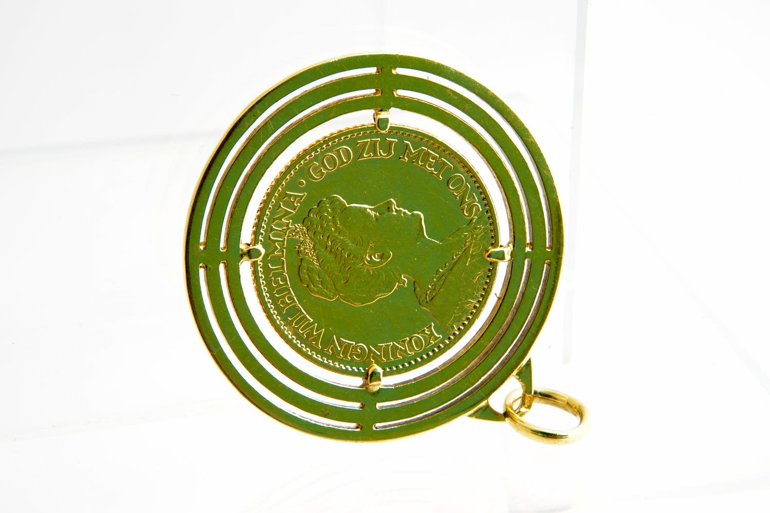 64- Geel-gouden 14 Krt montuur/hanger met gouden 1912 Wilhelmina tientje munt kopen? Bied vanaf 430!