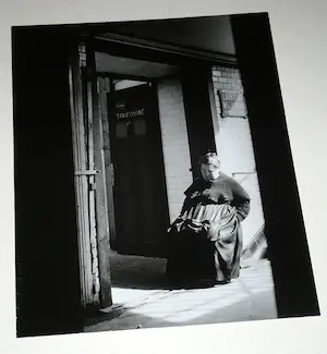 Willy Ronis - Toilettes Publiques 1951 kopen? Bied vanaf 100!