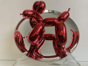 Jeff Koons - Porcelaine plate Balloon dog red kaufen? Bieten Sie von 8500!