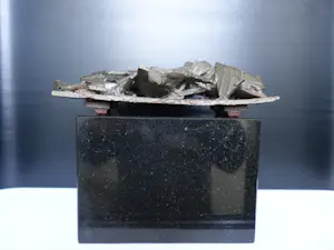 Brons (Onbekend) - Brutalistisch brons "Picking up the pieces of my life" kopen? Bied vanaf 200!