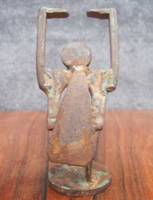 Brons (Onbekend) - Abstract vruchtbaarheids beeldje kopen? Bied vanaf 47!