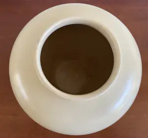 ADCO - Vintage crème of eiergele vaas model 1025 kopen? Bied vanaf 42!