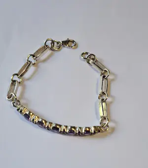 Nieuw zilveren armband gezet met 5 grote facetgeslepen Amethist en 6 kleine kopen? Bied vanaf 85!