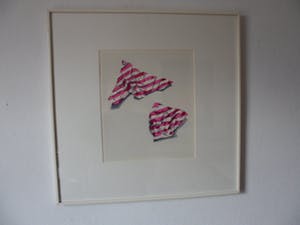Loes Huis in 't Veld - Hand gesigneerde zeefdruk ' Gescheurd papier ros ' kopen? Bied vanaf 35!