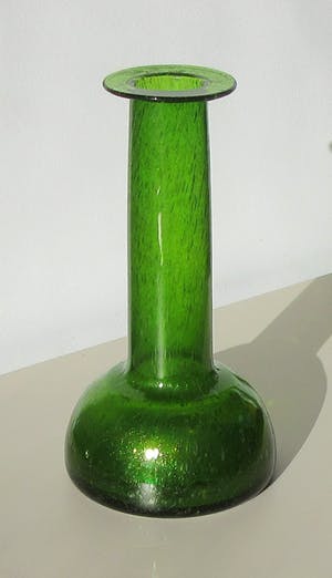 Kosta Boda - Groene glazen kraagvaas ontwerp Erik Höglund kopen? Bied vanaf 32!