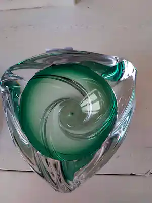 Val-Saint-Lambert - René Delvenne swirl asbak verkocht voor € 55!