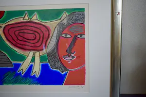 Corneille - Zeefdruk - Femme et oiso rouge - Ingelijst kopen? Bied vanaf 195!